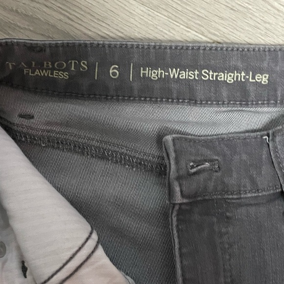 Talbots Flawless High-Waist Straight Leg Women's Gray Jeans 6 - Picture 6 of 12